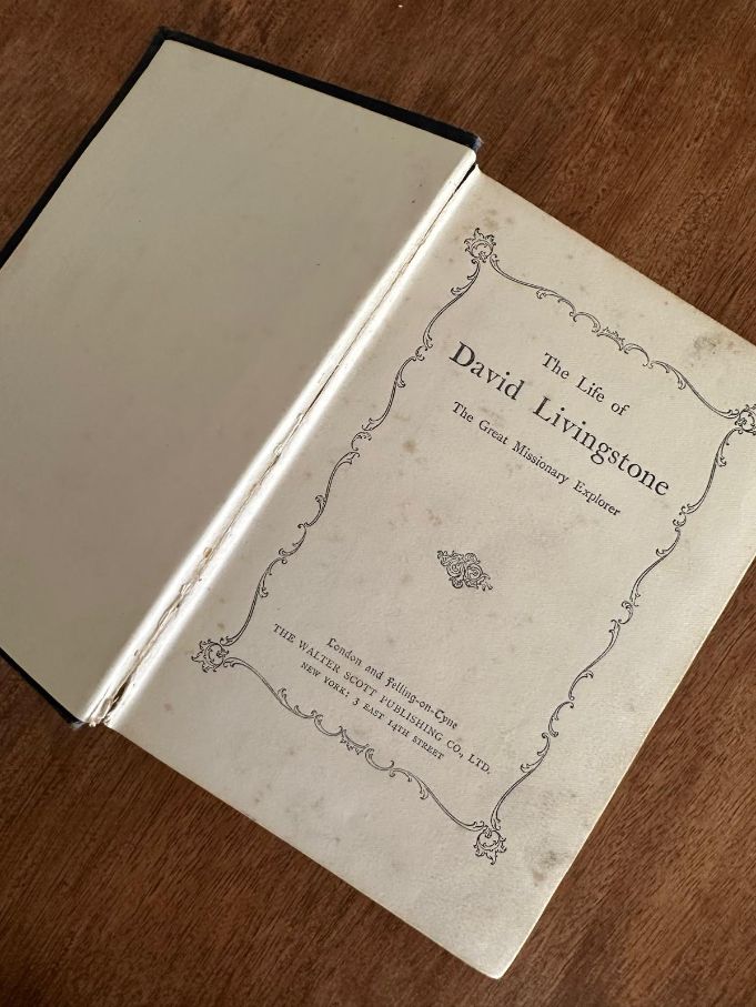 Life and Explorations of Dr Livingstone by John S Roberts