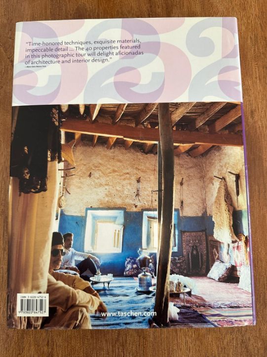 Moroccan Interiors by Lisa Lovatt-Smith - back